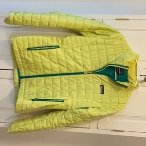 Patagonia Size Small Puff Sweater Jacket